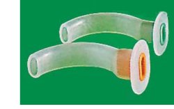 CANNULA DI GUEDEL MISURA 3 UTILIZZATA PER MANTENERE LIBERA LA VIA OROFARINGEA IN PAZIENTI NON COSCIENTI. IL CORRETTO POSIZIONAMENTO MANTIENE LA LINGUA ADERENTE AL PALATO INFERIORE - farmacialombardia.it