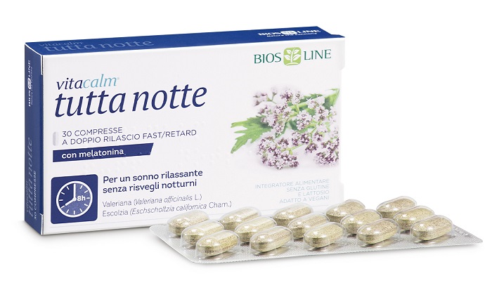 VITACALM TUTTA NOTTE CON MELATONINA 30 COMPRESSE - farmacialombardia.it